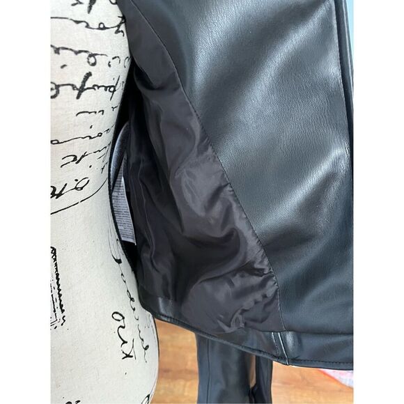 Zara US Medium Black Faux Leather Motorcycle Moto Jacket Pockets - Picture 12 of 13